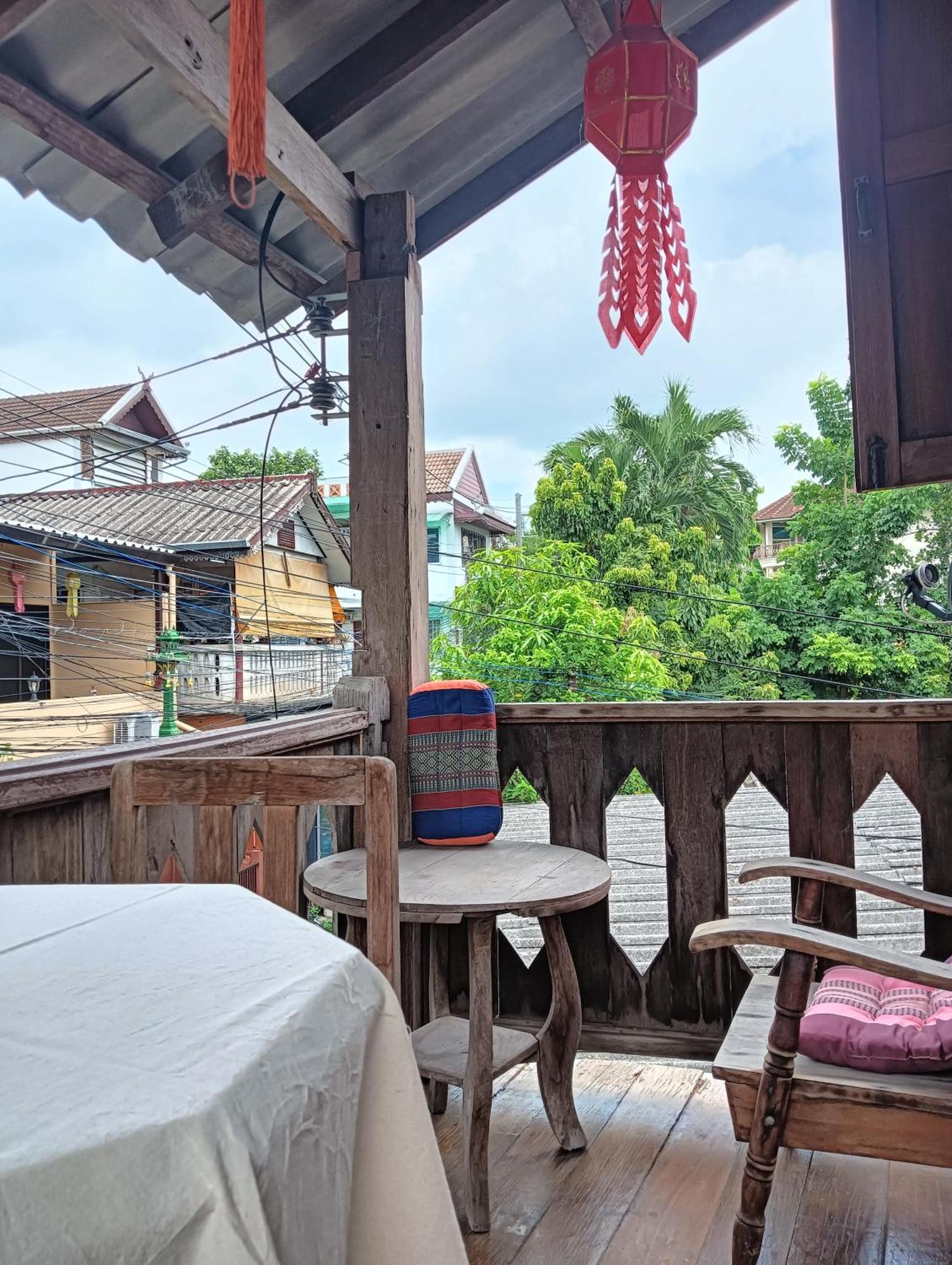 Huen Chiang Man Hostel Chiang Mai Exterior foto
