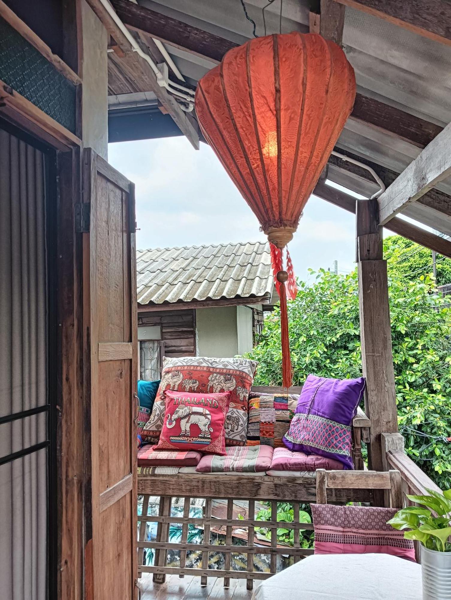 Huen Chiang Man Hostel Chiang Mai Exterior foto