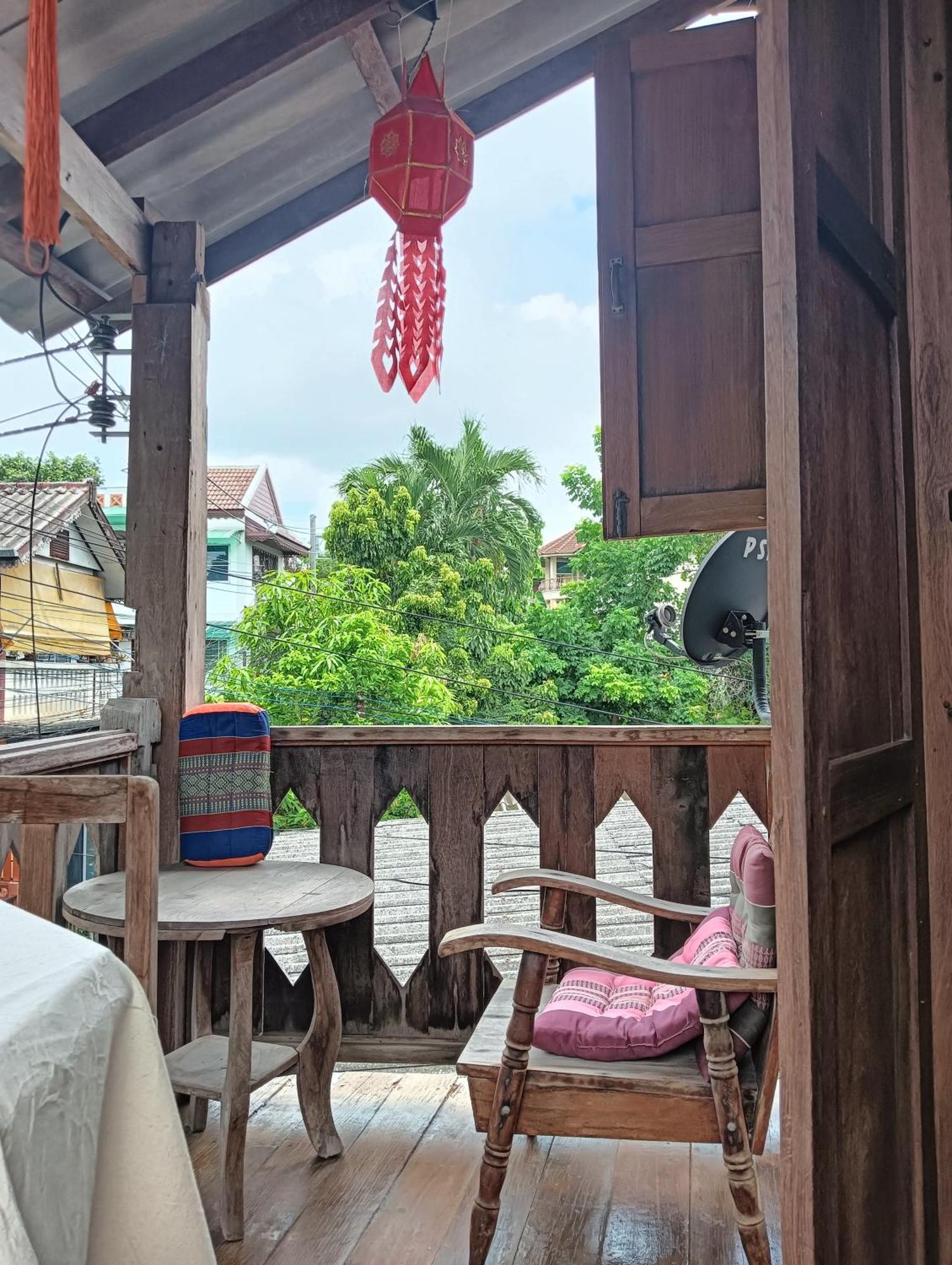 Huen Chiang Man Hostel Chiang Mai Exterior foto