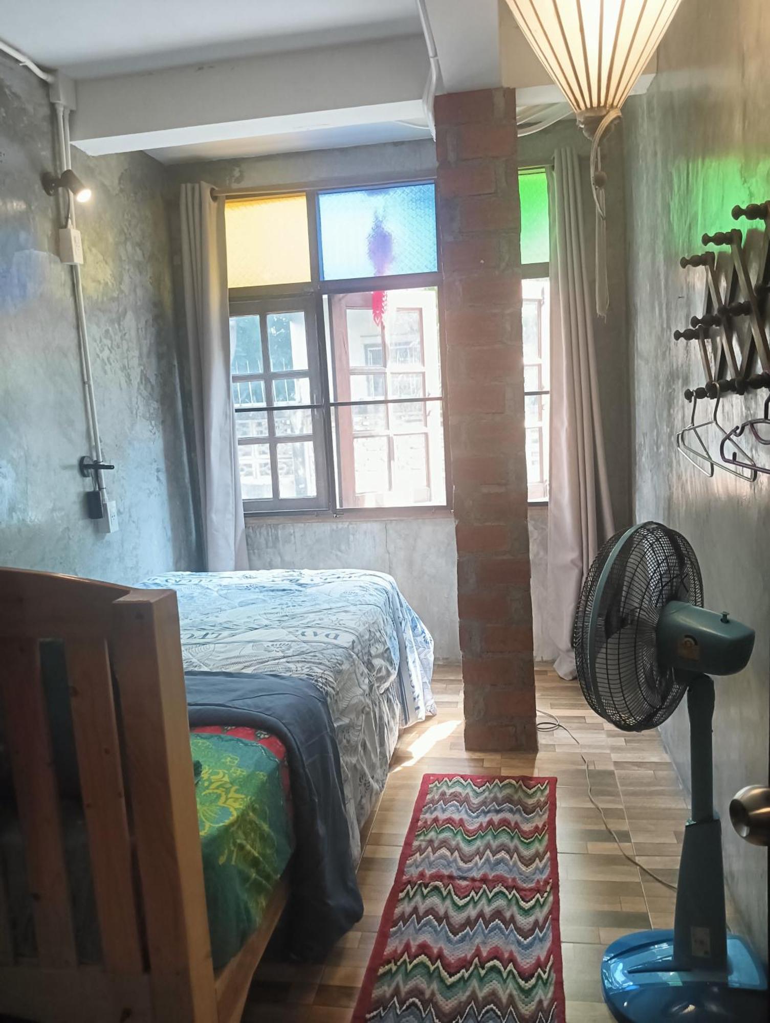 Huen Chiang Man Hostel Chiang Mai Exterior foto
