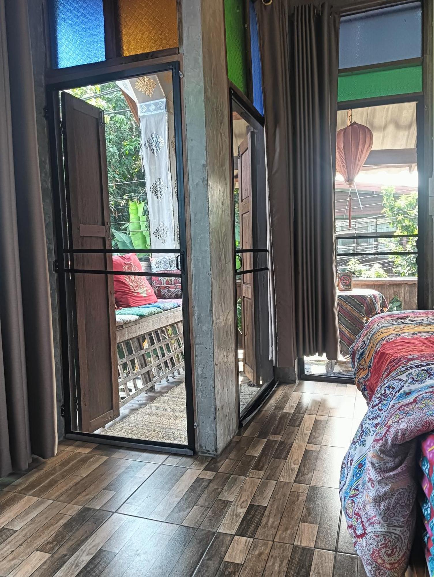 Huen Chiang Man Hostel Chiang Mai Exterior foto