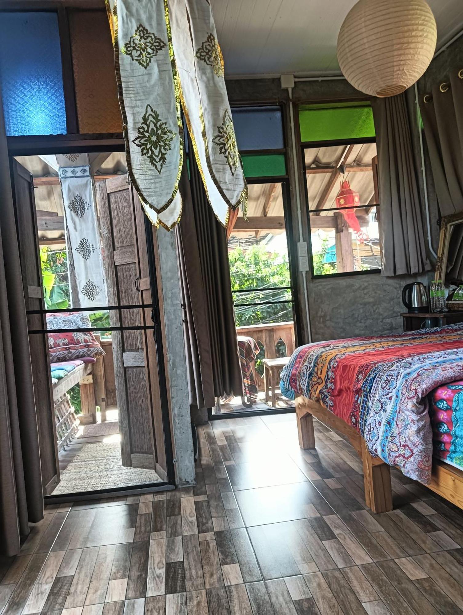 Huen Chiang Man Hostel Chiang Mai Exterior foto