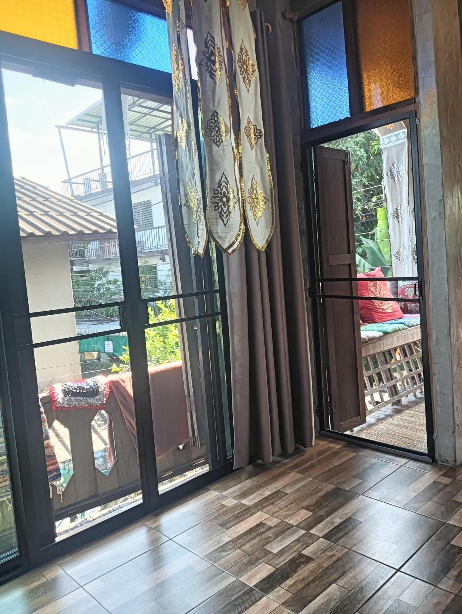 Huen Chiang Man Hostel Chiang Mai Exterior foto